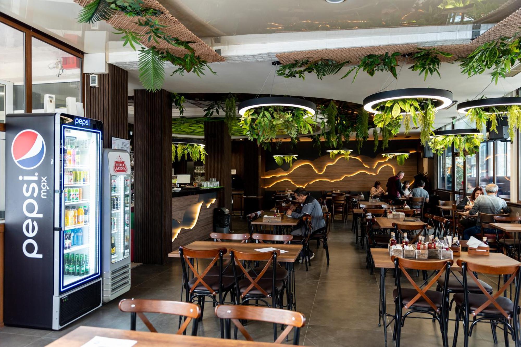 Hotel Royal Bath Banya  Ngoại thất bức ảnh