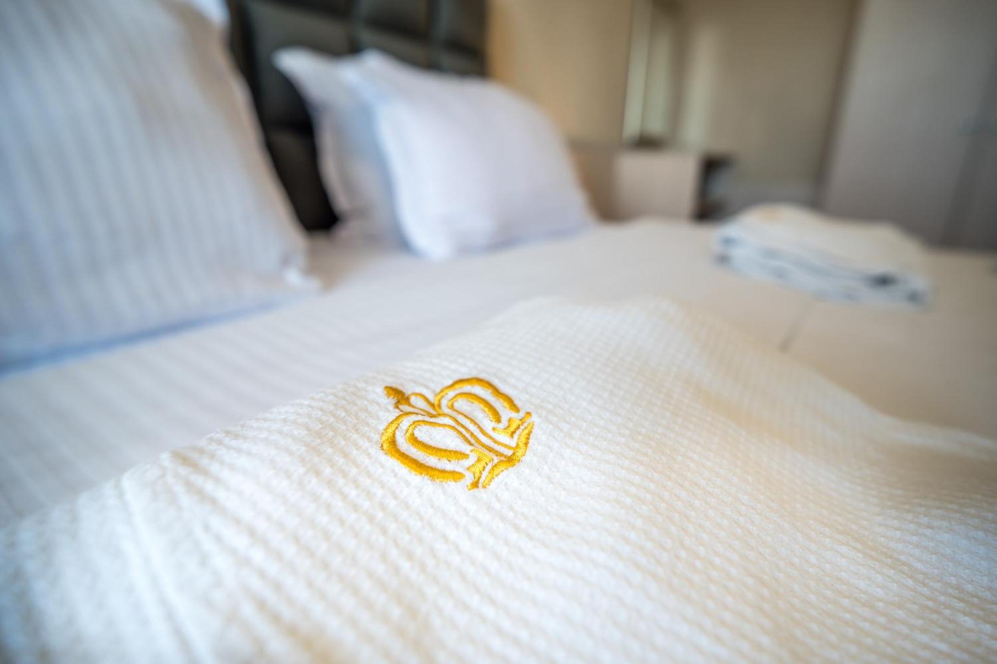 Hotel Royal Bath Banya  Ngoại thất bức ảnh